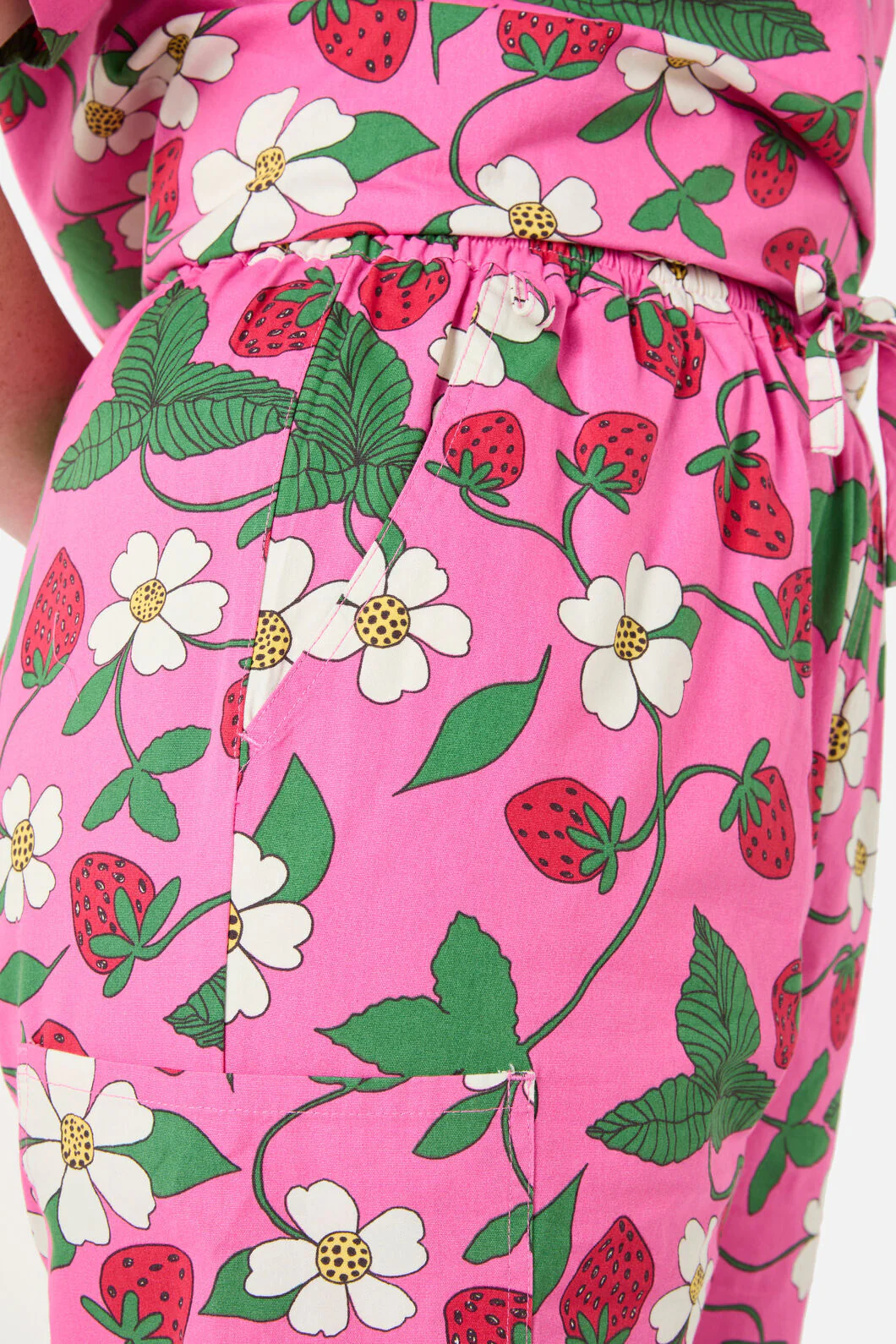 Berry Cute scrub set - Image 7