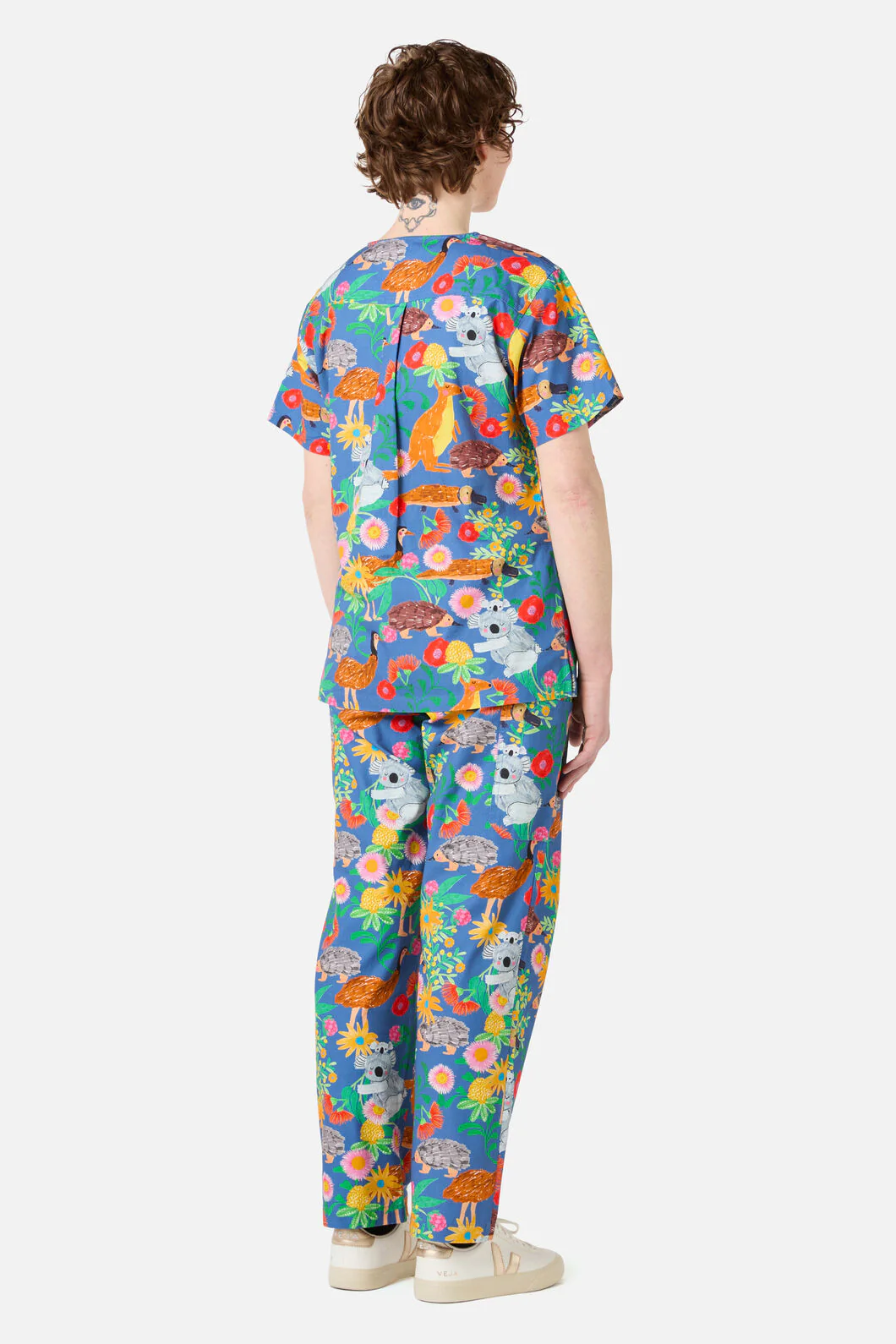 Bush Tapestry scrub set - Image 4