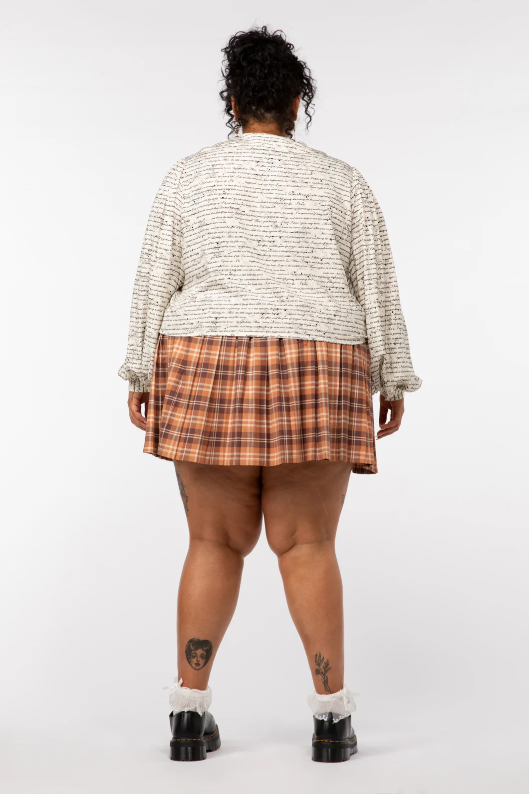 Curve Read It Again Blouse - Image 10