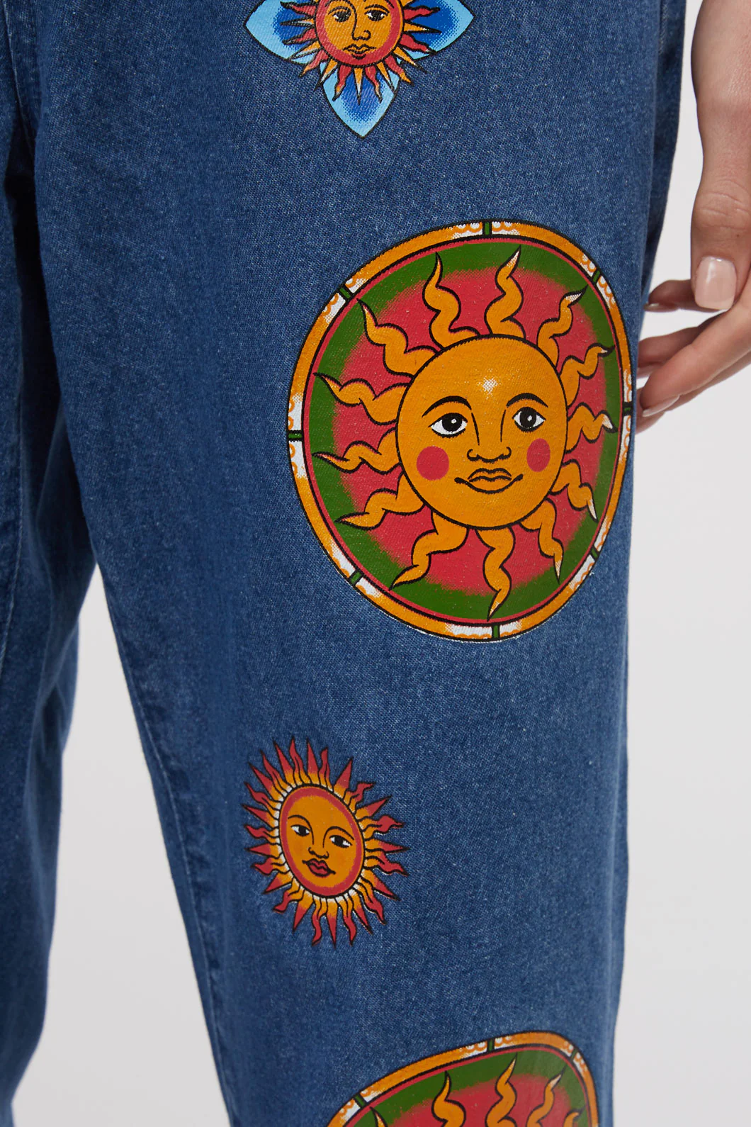 Denim Sun Embroidery Jean - Image 7
